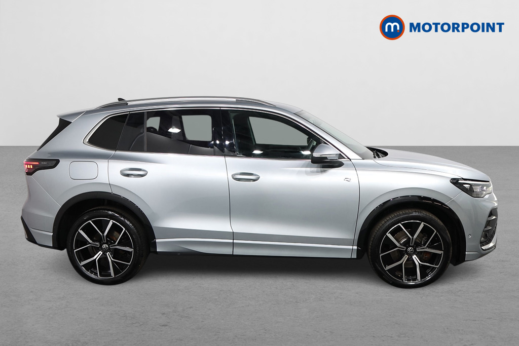 Volkswagen Tiguan R-Line Automatic Diesel SUV - Stock Number (1550991) - Drivers side