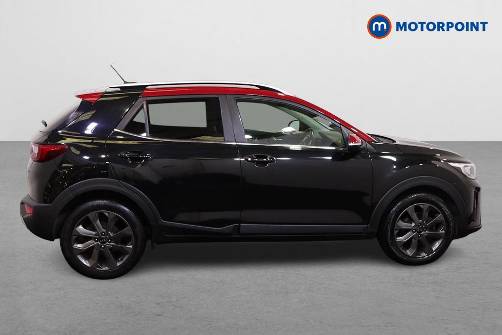 KIA Stonic First Edition Manual Petrol SUV - Stock Number (1553268) - Drivers side