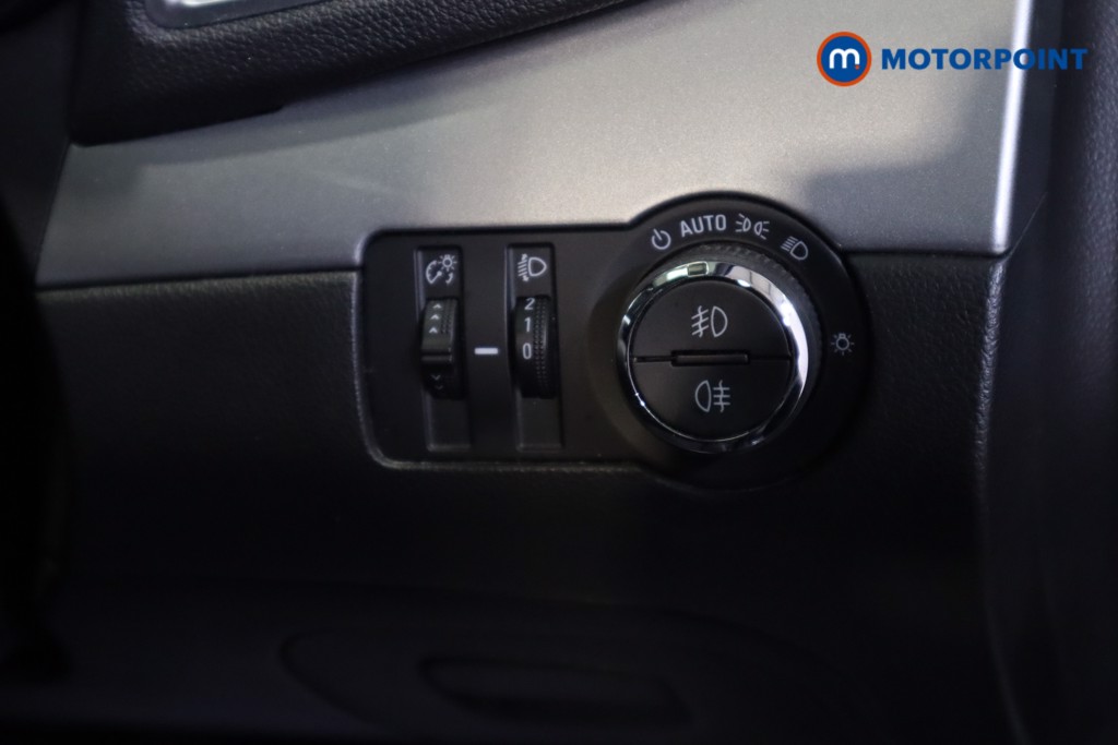 Vauxhall Mokka Tech Line Manual Diesel SUV - Stock Number (1553684) - 10th supplementary image