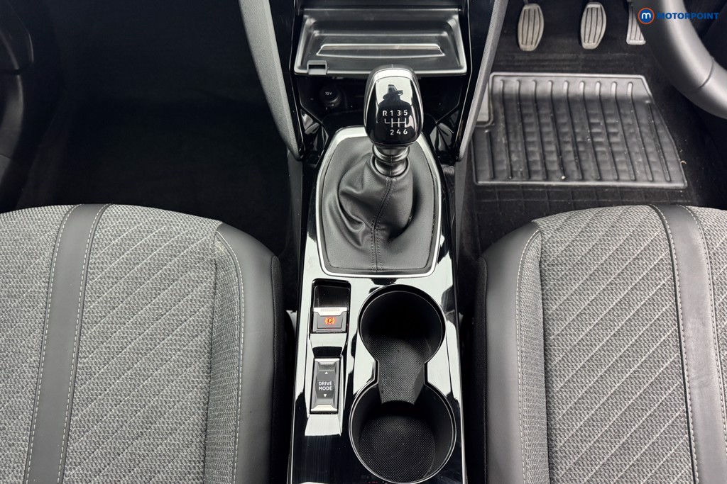 Peugeot 2008 Allure Manual Petrol SUV - Stock Number (1554636) - 9th supplementary image