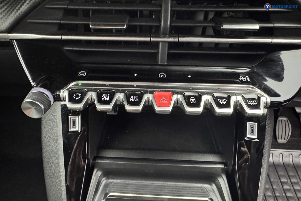 Peugeot 2008 Allure Manual Petrol SUV - Stock Number (1554636) - 14th supplementary image