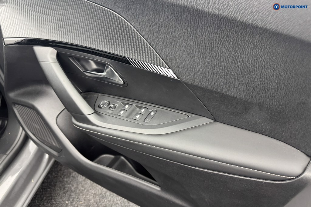 Peugeot 2008 Allure Manual Petrol SUV - Stock Number (1554636) - 20th supplementary image