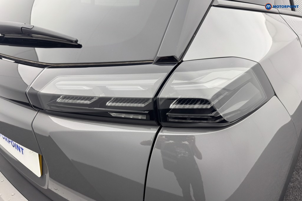 Peugeot 2008 Allure Manual Petrol SUV - Stock Number (1554636) - 27th supplementary image