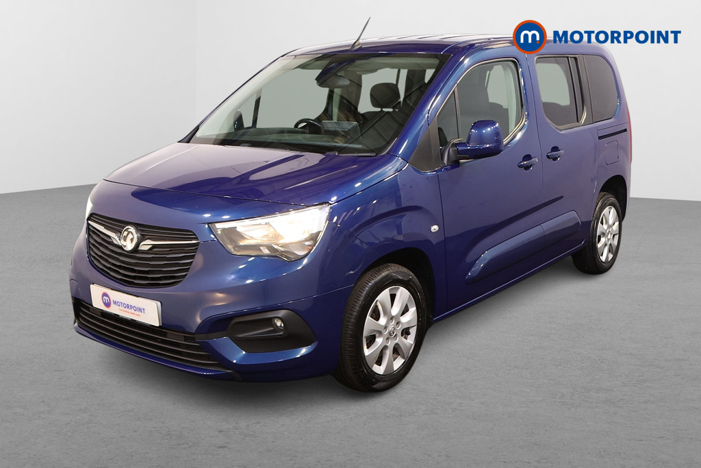 Vauxhall Combo Life SE Manual Diesel People Carrier - Stock Number (1554825) - Passenger side front corner