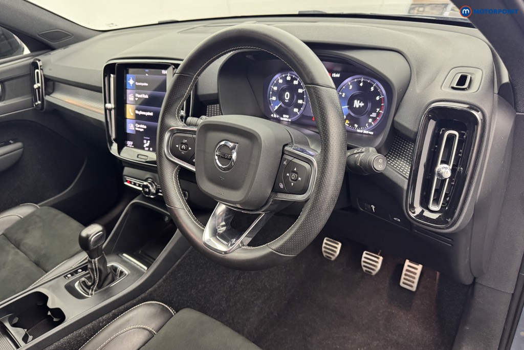 Volvo Xc40 R Design Manual Petrol SUV - Stock Number (1555126) - 7th supplementary image