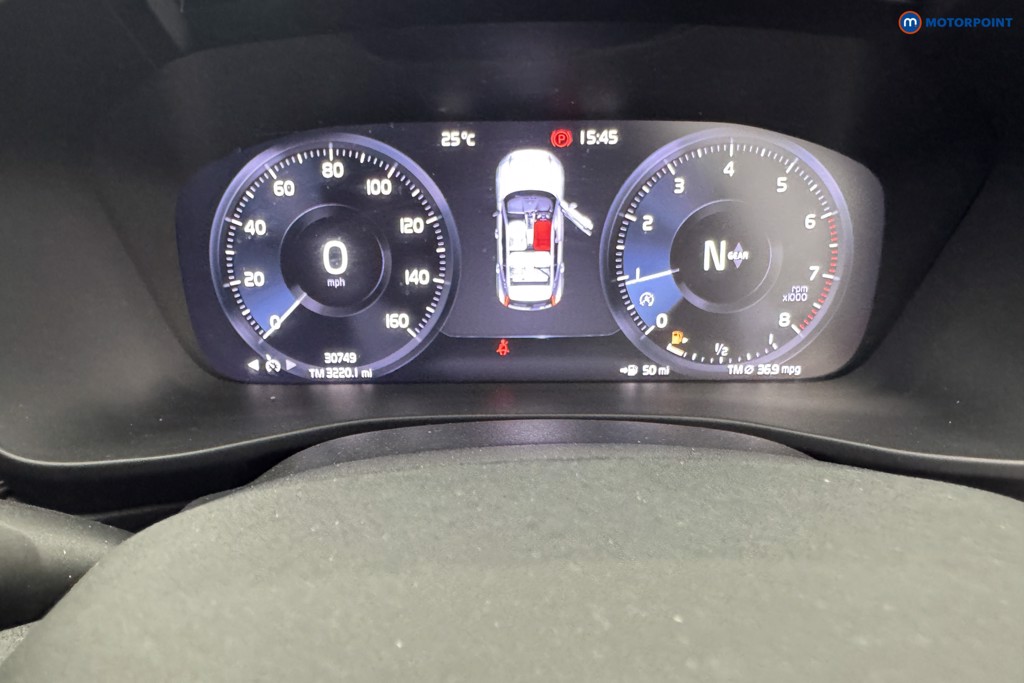 Volvo Xc40 R Design Manual Petrol SUV - Stock Number (1555126) - 11th supplementary image