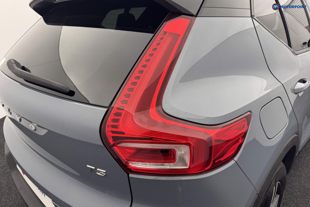 Volvo Xc40 R Design Manual Petrol SUV - Stock Number (1555126) - 27th supplementary image