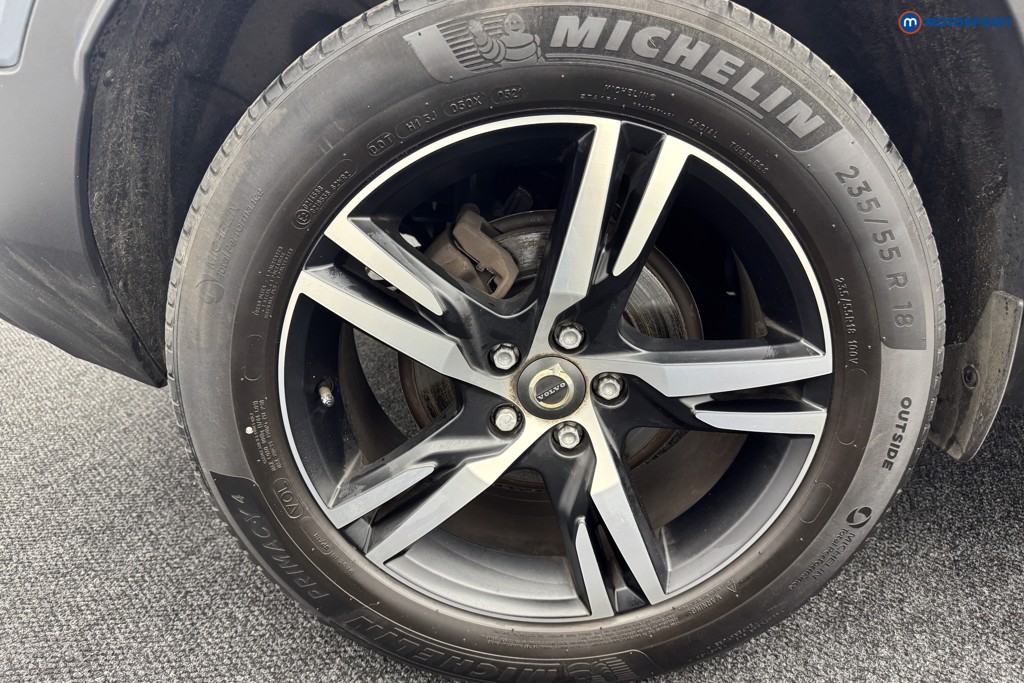 Volvo Xc40 R Design Manual Petrol SUV - Stock Number (1555126) - 31st supplementary image
