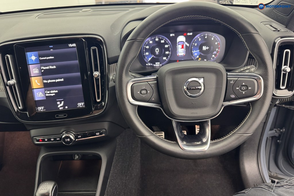 Volvo Xc40 R Design Manual Petrol SUV - Stock Number (1555126) - 1st supplementary image