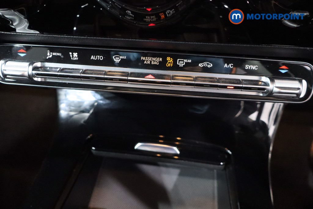 Mercedes-Benz CLA Amg Line Automatic Petrol Coupe - Stock Number (1556592) - 17th supplementary image