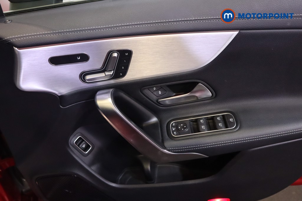 Mercedes-Benz CLA Amg Line Automatic Petrol Coupe - Stock Number (1556841) - 7th supplementary image
