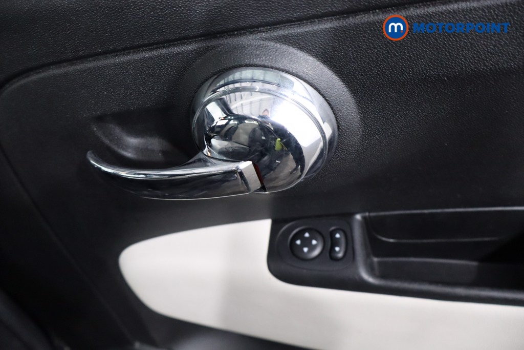 Fiat 500 Dolcevita Manual Petrol-Electric Hybrid Hatchback - Stock Number (1556874) - 18th supplementary image