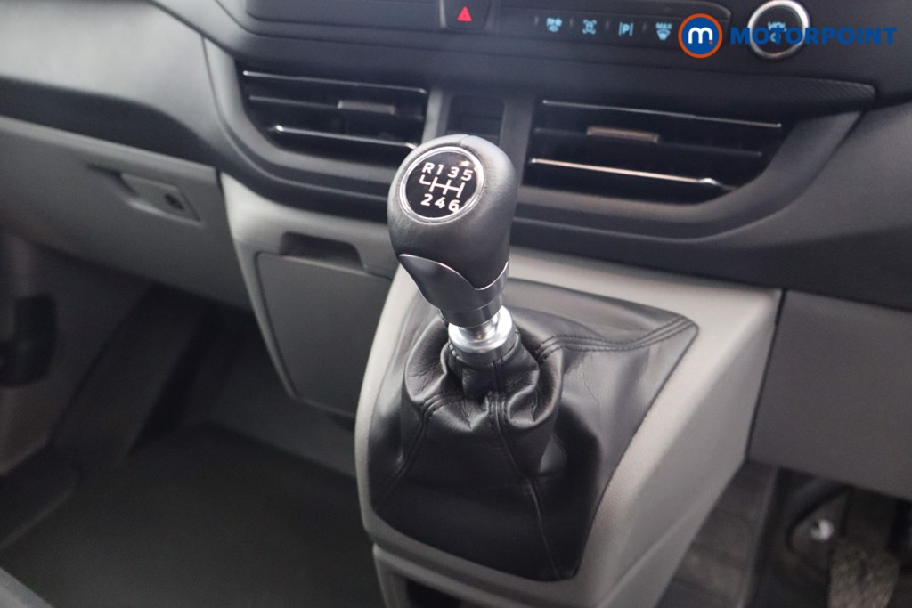 Ford Transit Custom Limited Manual Diesel Panel Van - Stock Number (1556942) - 7th supplementary image