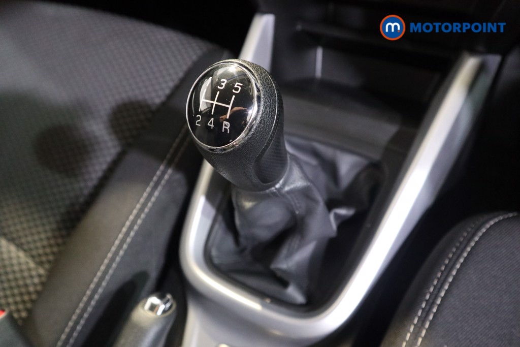 Suzuki Vitara Sz-T Manual Petrol SUV - Stock Number (1557073) - 9th supplementary image