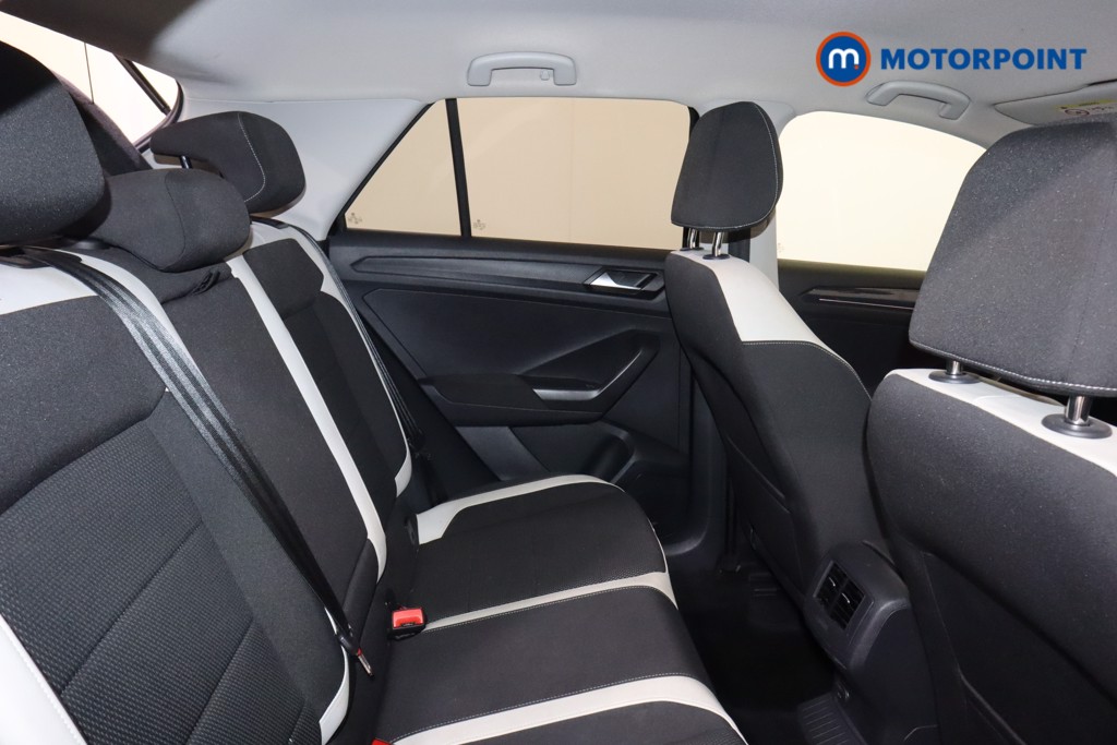 Volkswagen T-Roc SEL Manual Petrol SUV - Stock Number (1557119) - 12th supplementary image