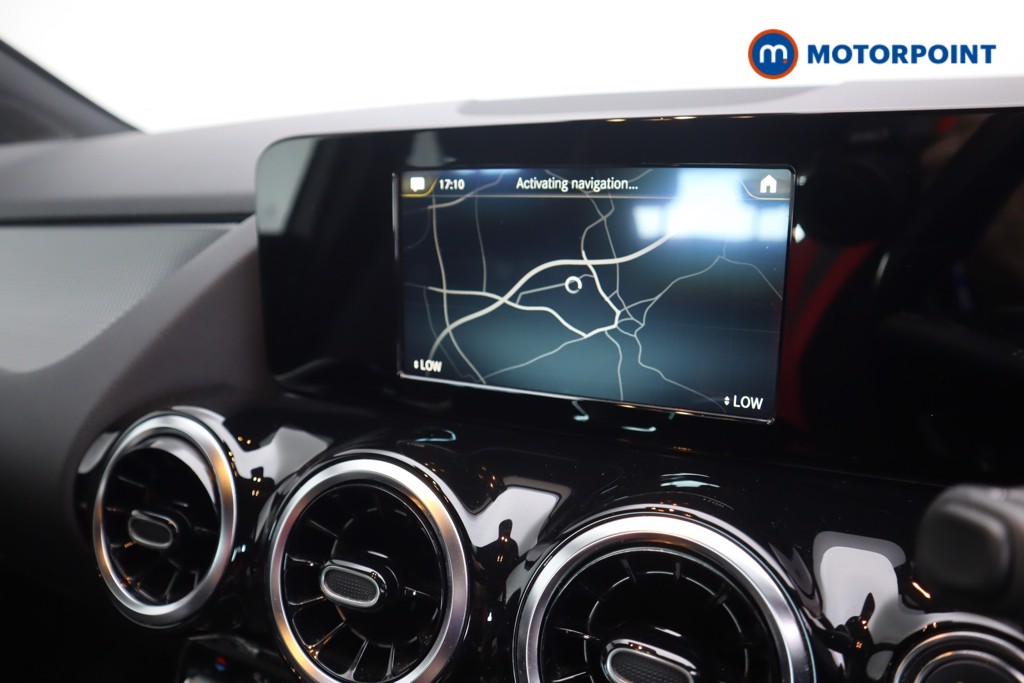 Mercedes-Benz B Class Sport Automatic Petrol Hatchback - Stock Number (1557271) - 5th supplementary image