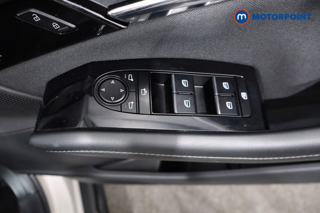 Mazda Cx-30 Exclusive-Line Manual Petrol-Electric Hybrid SUV - Stock Number (1557387) - 18th supplementary image