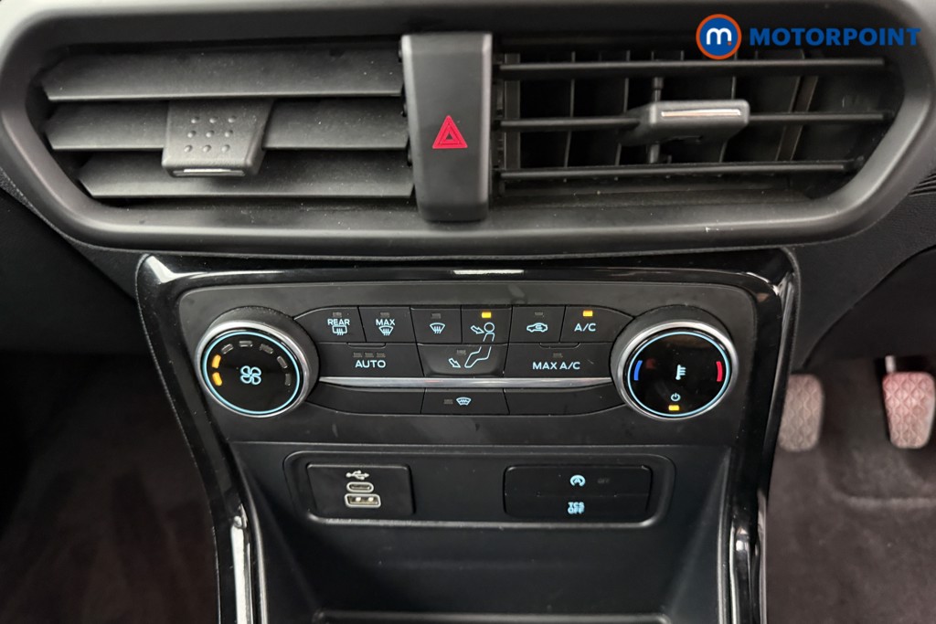 Ford Ecosport Titanium Manual Petrol SUV - Stock Number (1557404) - 11th supplementary image
