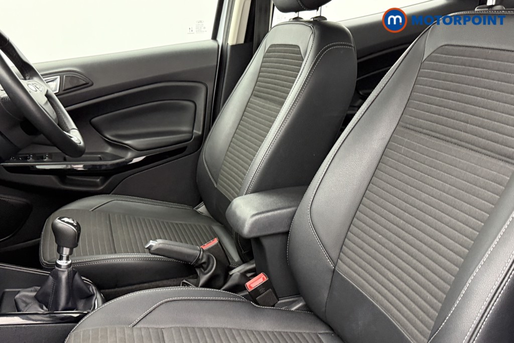 Ford Ecosport Titanium Manual Petrol SUV - Stock Number (1557404) - 21st supplementary image