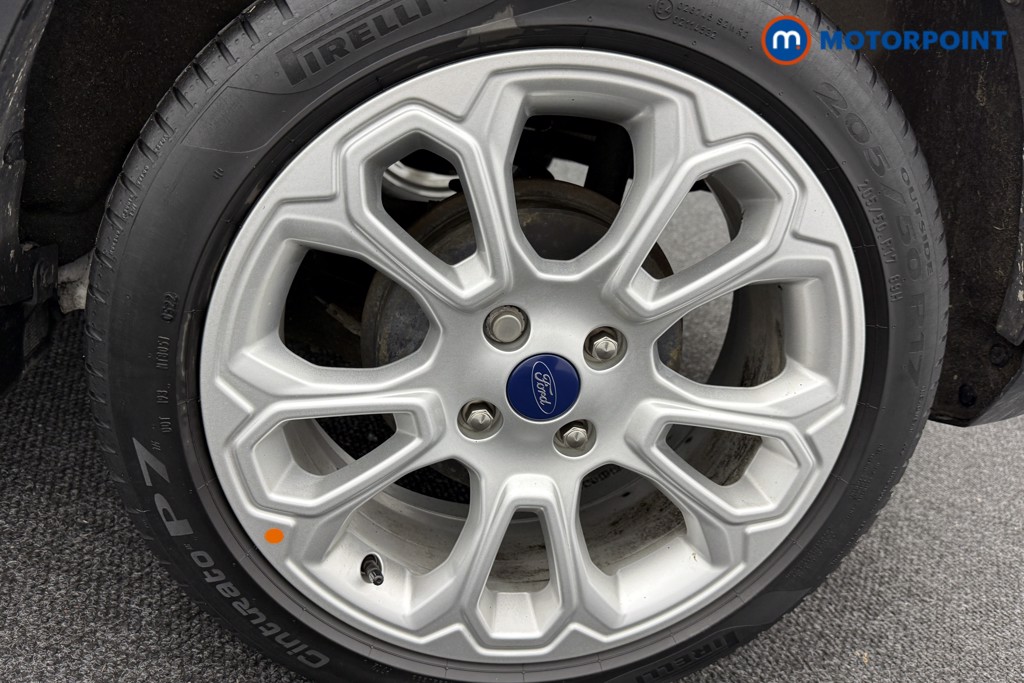 Ford Ecosport Titanium Manual Petrol SUV - Stock Number (1557404) - 29th supplementary image