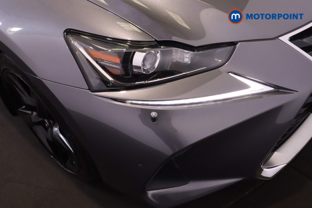 Lexus IS Sport Automatic Petrol-Electric Hybrid Saloon - Stock Number (1557425) - 21st supplementary image