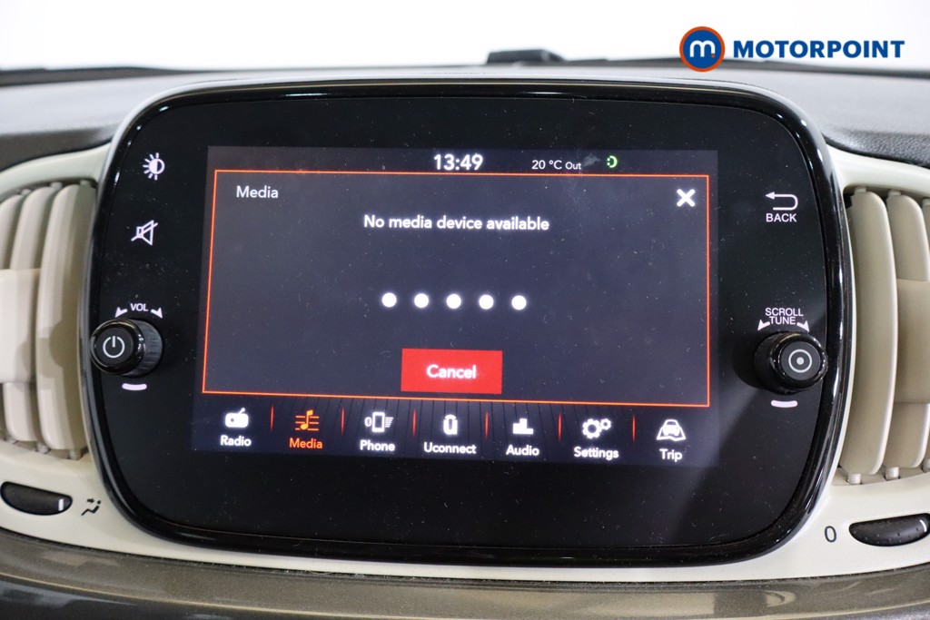 Fiat 500 Lounge Manual Petrol-Electric Hybrid Hatchback - Stock Number (1557589) - 5th supplementary image