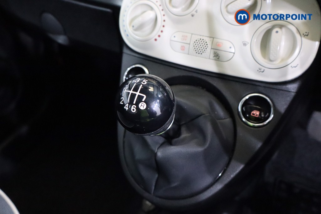 Fiat 500 Lounge Manual Petrol-Electric Hybrid Hatchback - Stock Number (1557589) - 10th supplementary image