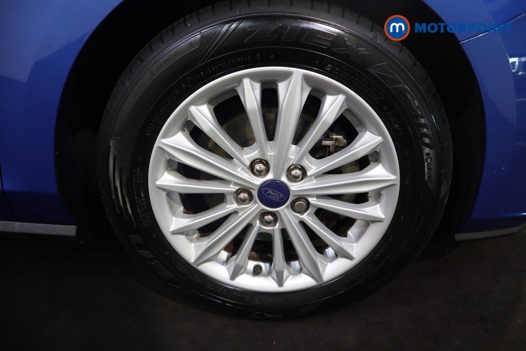 Ford Focus Titanium Manual Petrol Hatchback - Stock Number (1557736) - 17th supplementary image