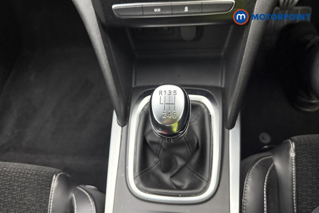 Renault Megane Dynamique Nav Manual Petrol Hatchback - Stock Number (1557856) - 22nd supplementary image
