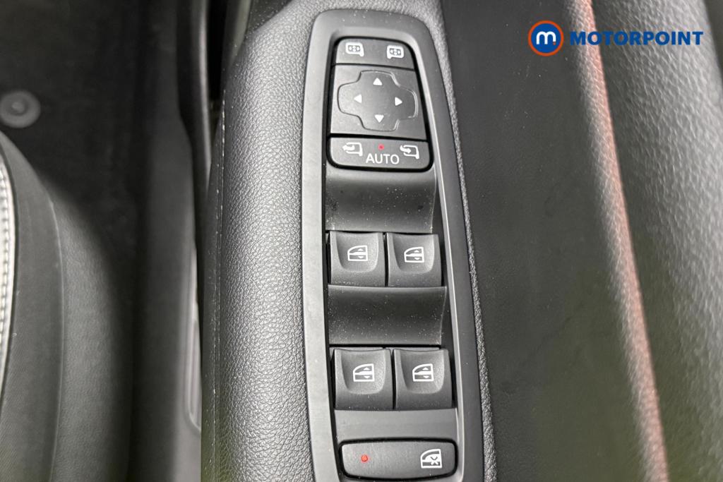 Renault Megane Dynamique Nav Manual Petrol Hatchback - Stock Number (1557856) - 24th supplementary image