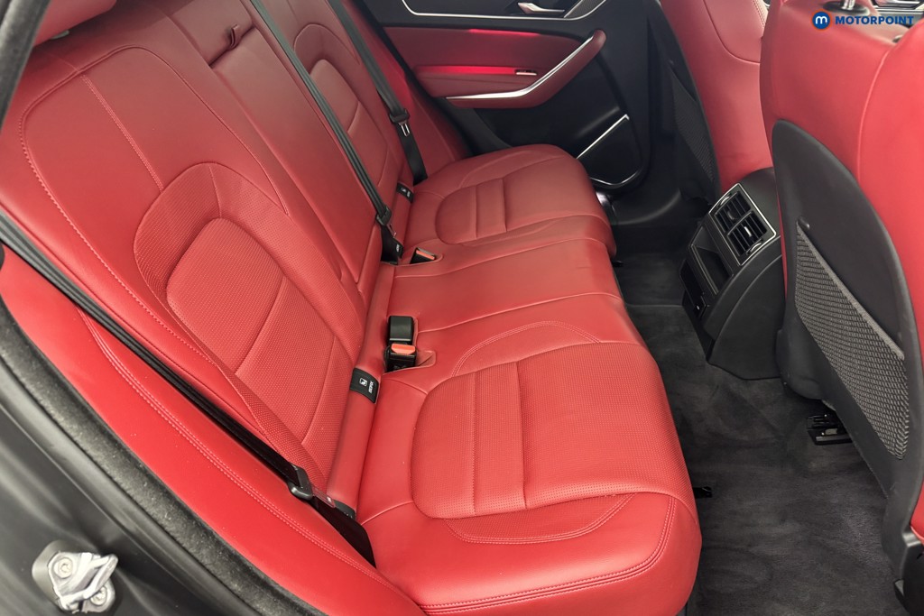 Jaguar F-Pace R-Dynamic Black Automatic Diesel SUV - Stock Number (1557876) - 4th supplementary image