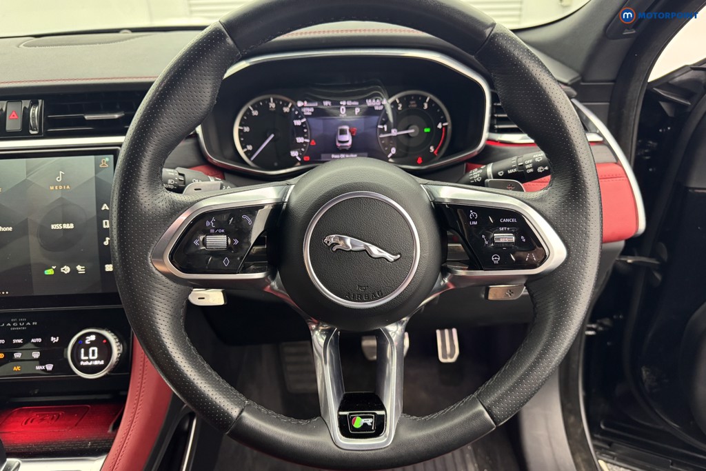 Jaguar F-Pace R-Dynamic Black Automatic Diesel SUV - Stock Number (1557876) - 6th supplementary image