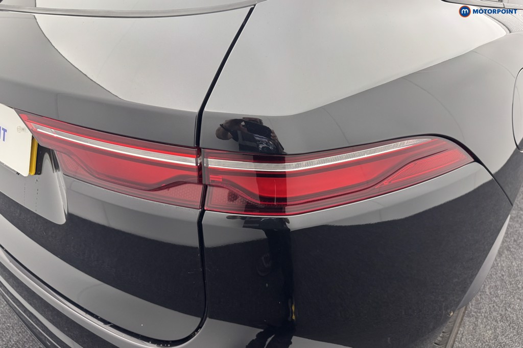 Jaguar F-Pace R-Dynamic Black Automatic Diesel SUV - Stock Number (1557876) - 29th supplementary image