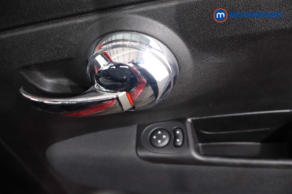 Fiat 500 1.0 Mild Hybrid 3Dr Manual Petrol-Electric Hybrid Hatchback - Stock Number (1557956) - 17th supplementary image