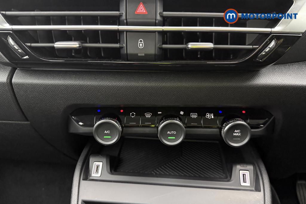 Citroen C4 Sense Manual Petrol Hatchback - Stock Number (1557985) - 20th supplementary image
