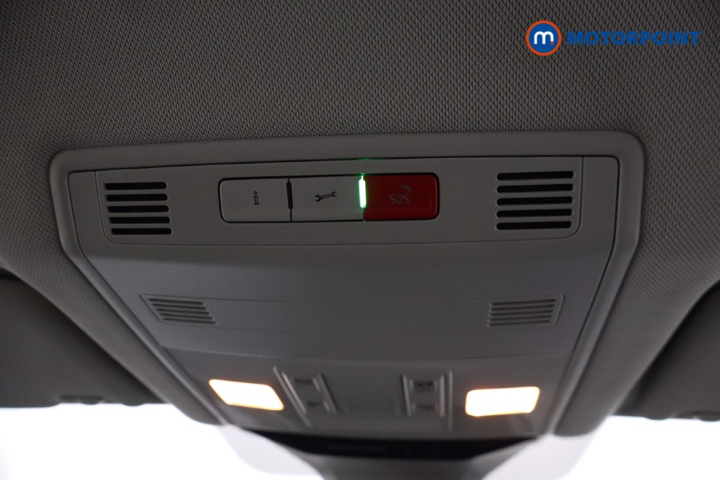 Volkswagen T-Roc Life Automatic Petrol SUV - Stock Number (1558568) - 18th supplementary image