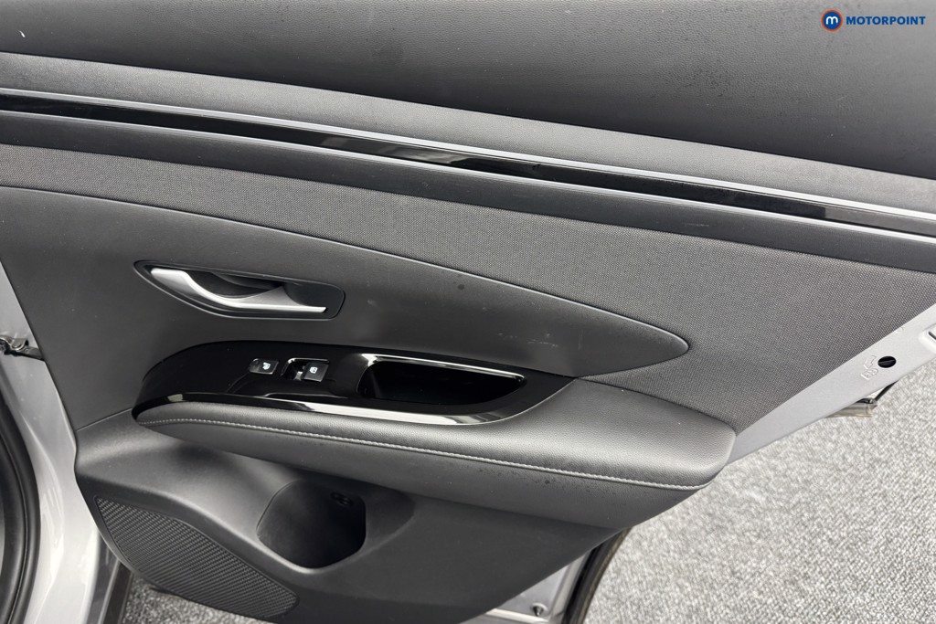 Hyundai Tucson Ultimate Manual Petrol SUV - Stock Number (1558812) - 20th supplementary image