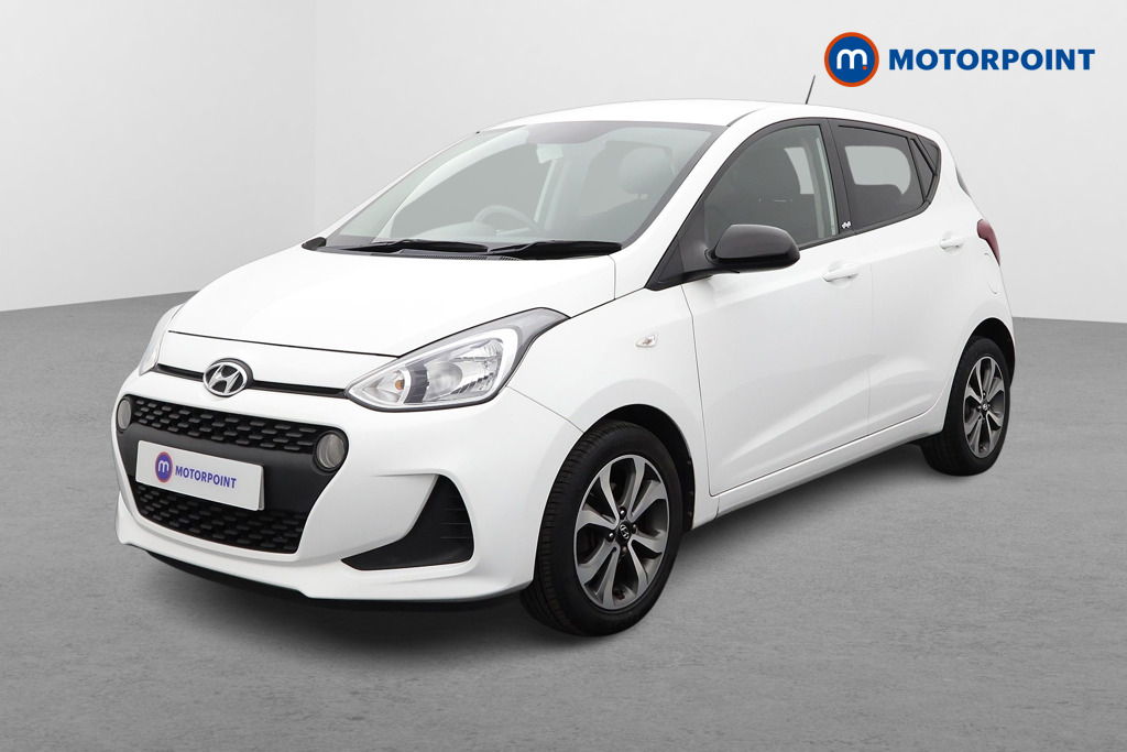 Hyundai I10 Play Manual Petrol Hatchback - Stock Number (1558873) - Passenger side front corner