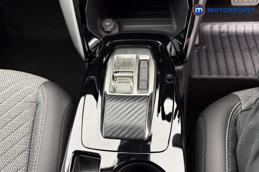 Peugeot 208 Allure Automatic Petrol-Electric Hybrid Hatchback - Stock Number (1559313) - 10th supplementary image