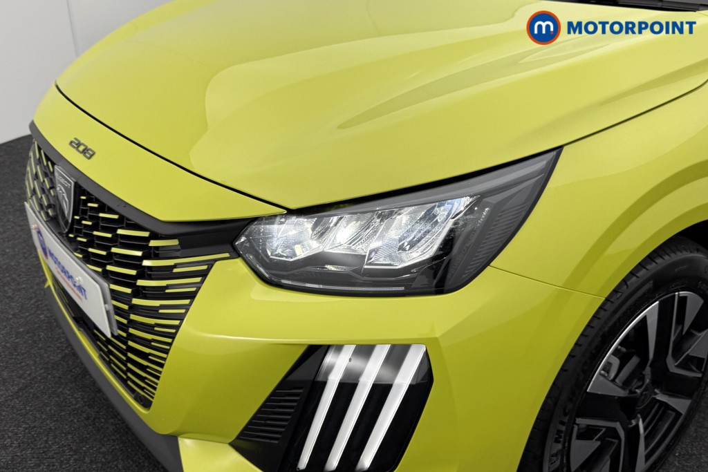 Peugeot 208 Allure Automatic Petrol-Electric Hybrid Hatchback - Stock Number (1559313) - 24th supplementary image