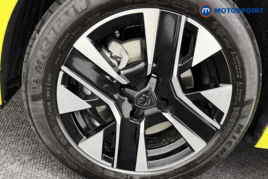 Peugeot 208 Allure Automatic Petrol-Electric Hybrid Hatchback - Stock Number (1559313) - 25th supplementary image