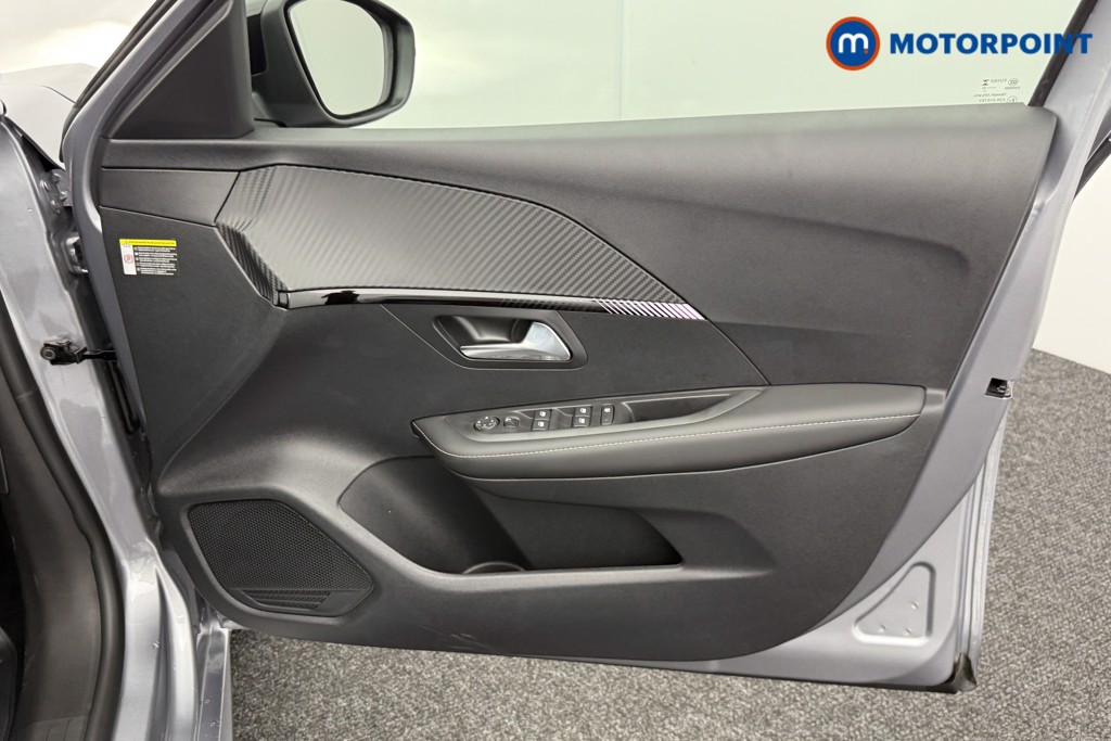 Peugeot 208 Allure Automatic Petrol-Electric Hybrid Hatchback - Stock Number (1559350) - 14th supplementary image