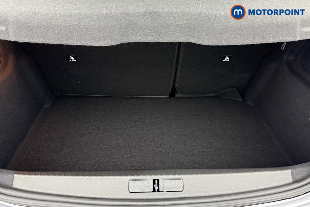 Peugeot 208 Allure Automatic Petrol-Electric Hybrid Hatchback - Stock Number (1559350) - 17th supplementary image