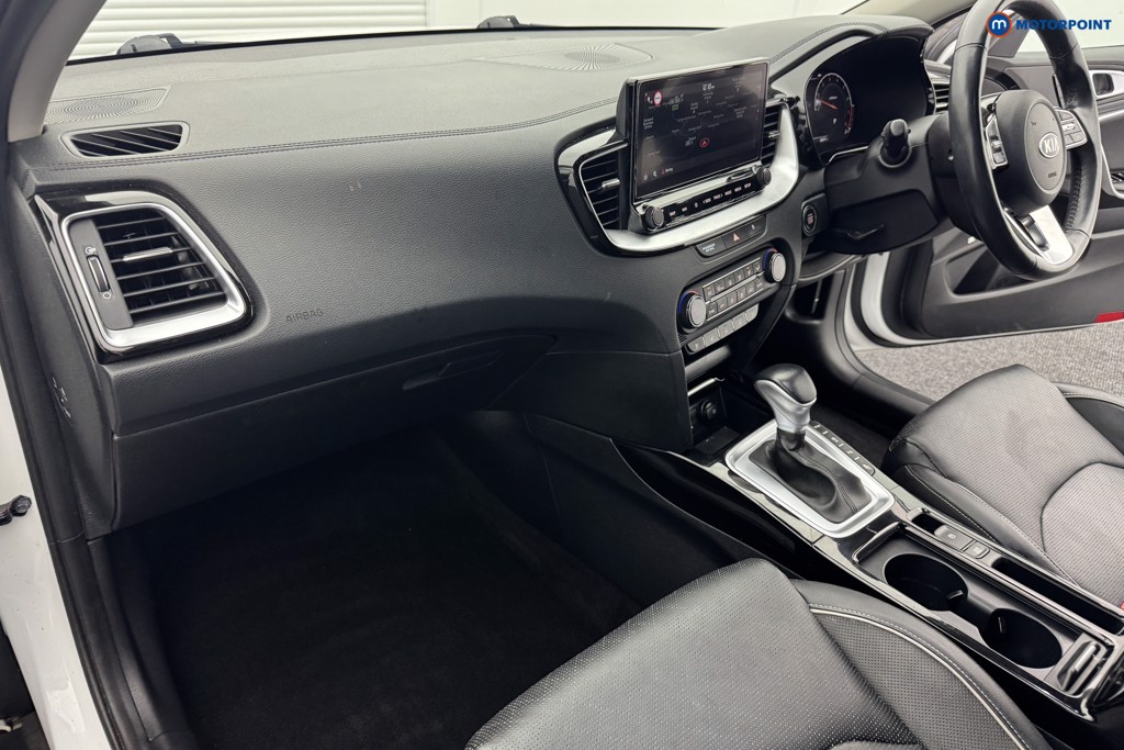 KIA Xceed 4 Automatic Petrol Hatchback - Stock Number (1559438) - 8th supplementary image