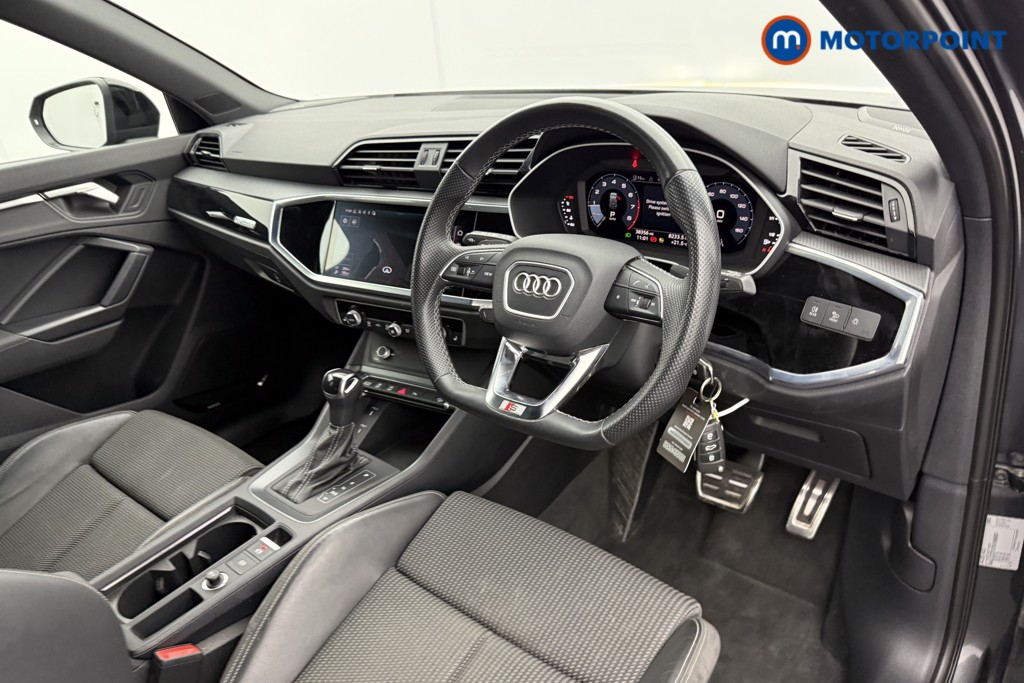 Audi Q3 Black Edition Automatic Petrol SUV - Stock Number (1559519) - 4th supplementary image