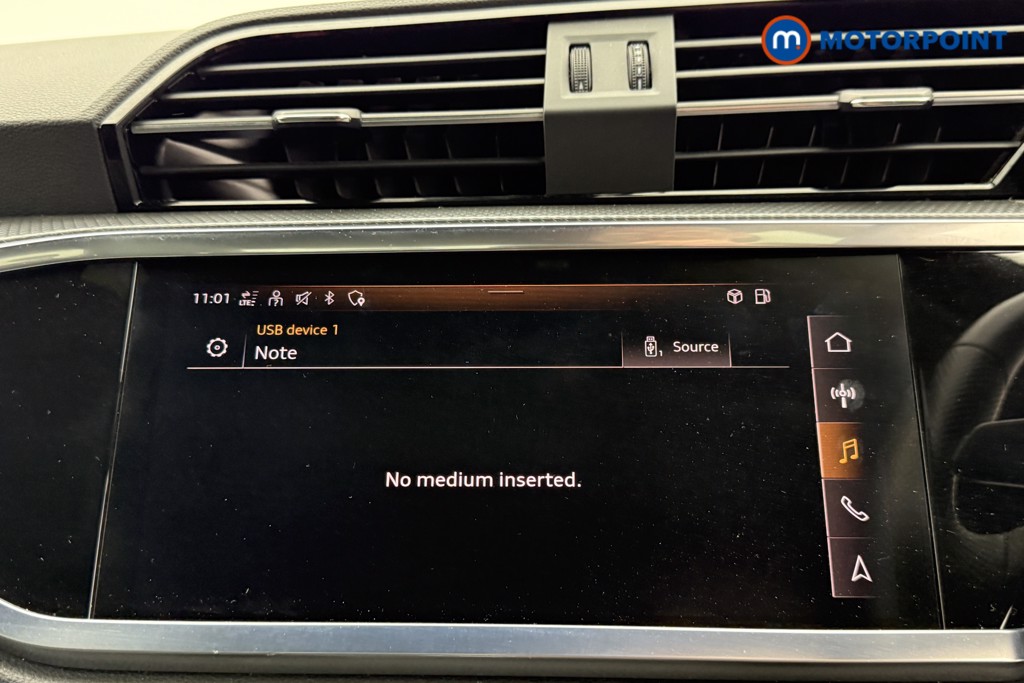 Audi Q3 Black Edition Automatic Petrol SUV - Stock Number (1559519) - 7th supplementary image