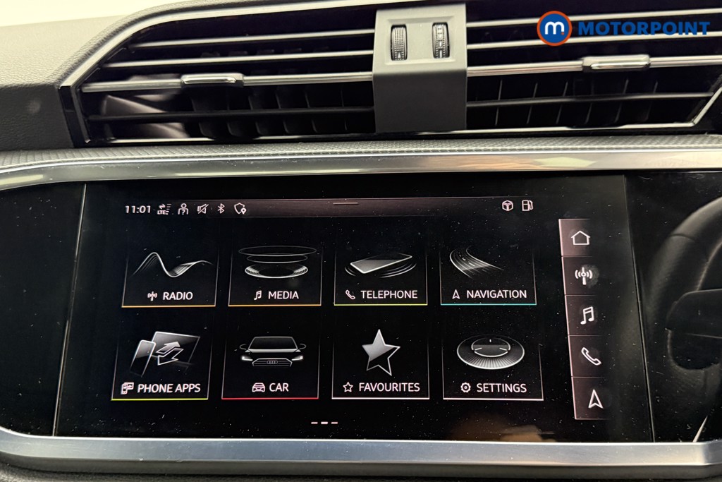 Audi Q3 Black Edition Automatic Petrol SUV - Stock Number (1559519) - 10th supplementary image