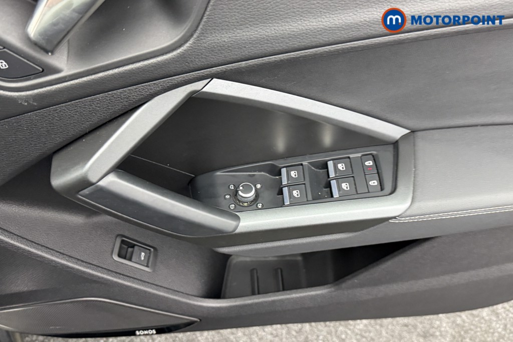 Audi Q3 Black Edition Automatic Petrol SUV - Stock Number (1559519) - 16th supplementary image