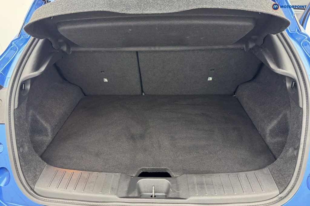 Nissan Juke Tekna Manual Petrol SUV - Stock Number (1559537) - 3rd supplementary image
