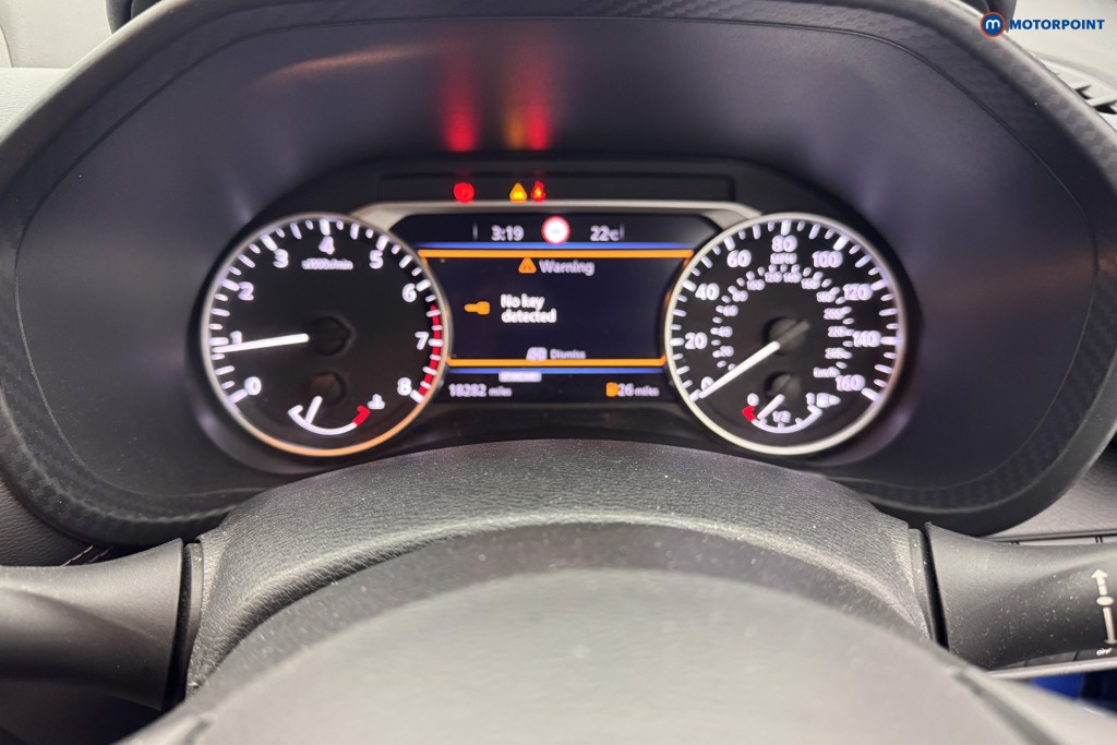 Nissan Juke Tekna Manual Petrol SUV - Stock Number (1559537) - 11th supplementary image